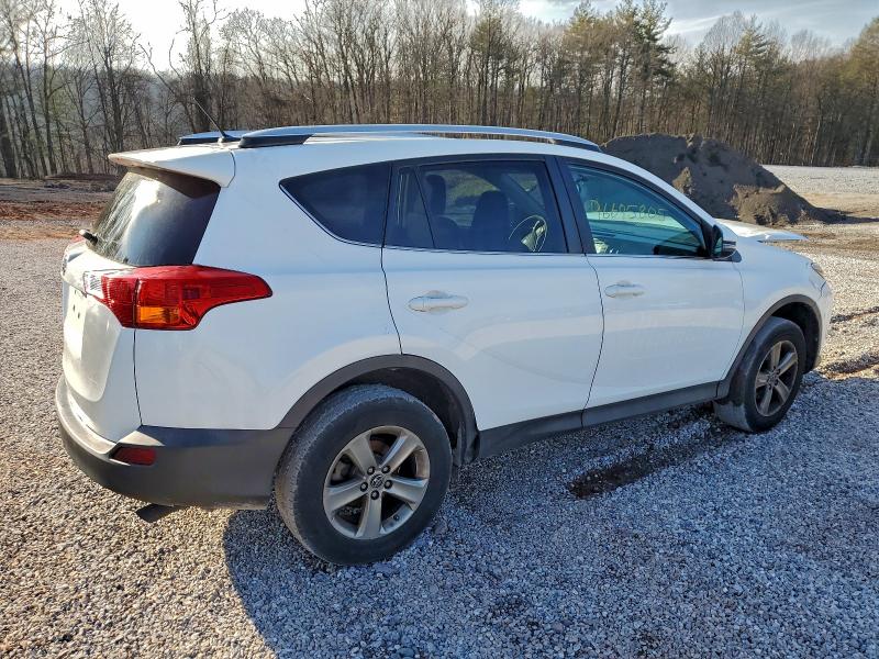 Photo 3 from auction – 2015 TOYOTA RAV4 XLE with VIN 2T3RFREV9FW308075