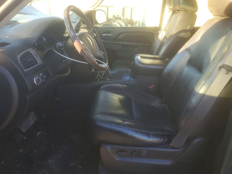 صورة رقم 7 من المزاد - 2011 GMC YUKON DENA مع VIN 1GKS2EEF6BR145401