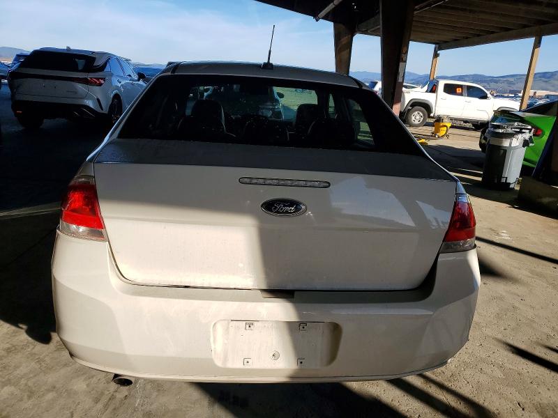 Photo 6 from auction – 2010 FORD FOCUS SEL with VIN 1FAHP3HN3AW108570