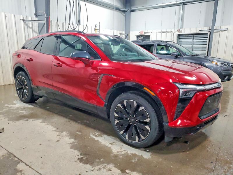 Photo 4 from auction – 2024 CHEVROLET BLAZER RS with VIN 3GNKDCRJ9RS130656