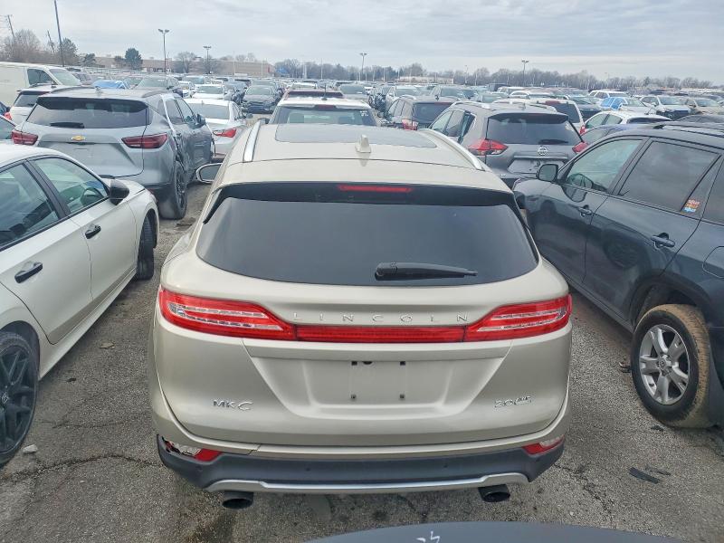 Photo 6 from auction – 2015 LINCOLN MKC with VIN 5LMCJ2A98FUJ33294