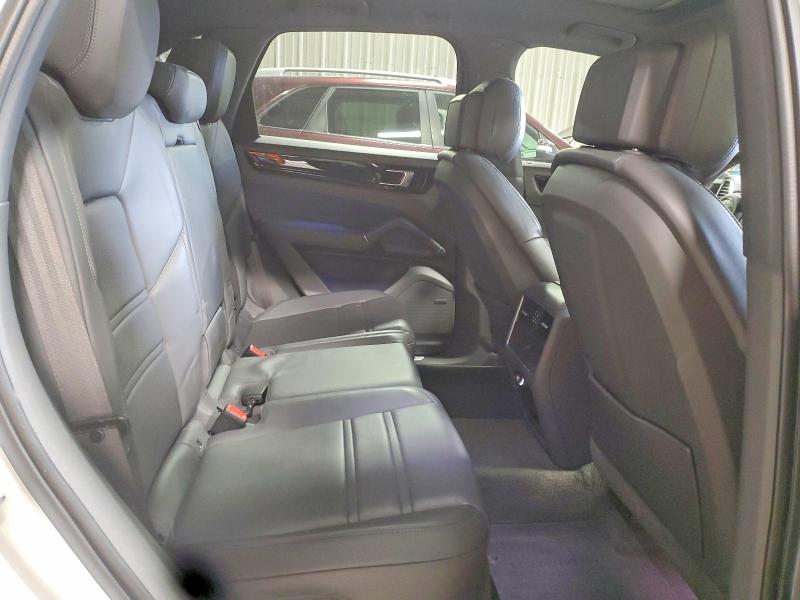 Photo 10 from auction – 2021 PORSCHE CAYENNE with VIN WP1AA2AY2MDA07367