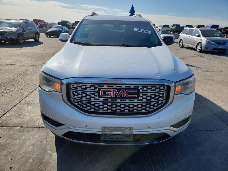 Foto 5 de la subasta – 2017 GMC ACADIA con VIN 1GKKNPLS0HZ253072