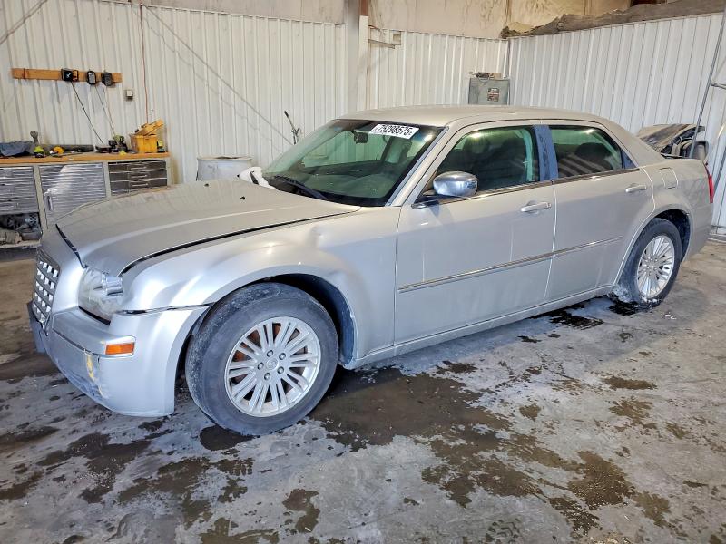 CHRYSLER 300 2010 with VIN 2C3CA4CD0AH251411 - Photo from auction