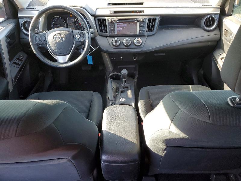 Photo 8 from auction – 2018 TOYOTA RAV4 LE with VIN 2T3BFREV6JW760723