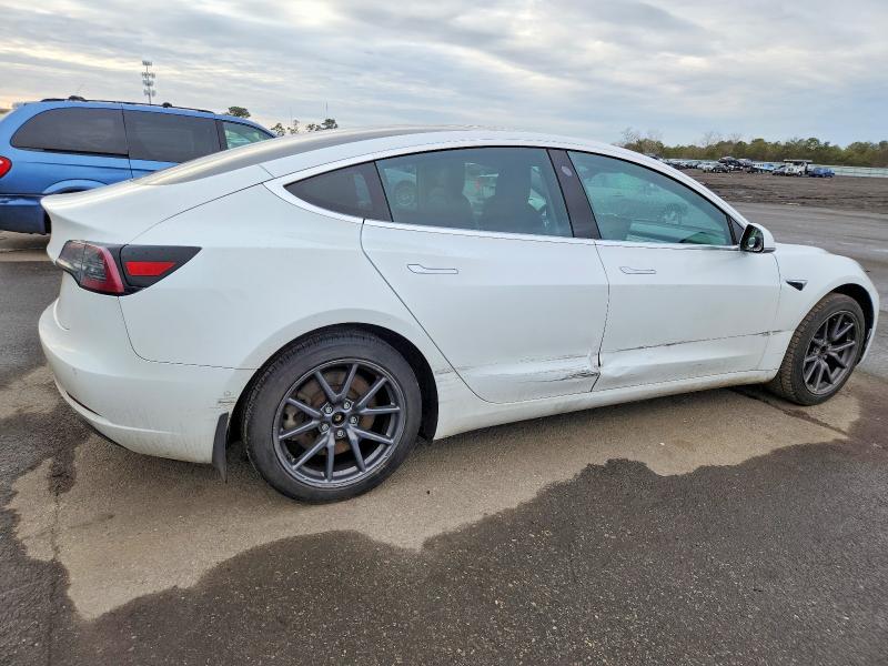 Photo 3 from auction – 2020 TESLA MODEL 3 with VIN 5YJ3E1EA1LF613644