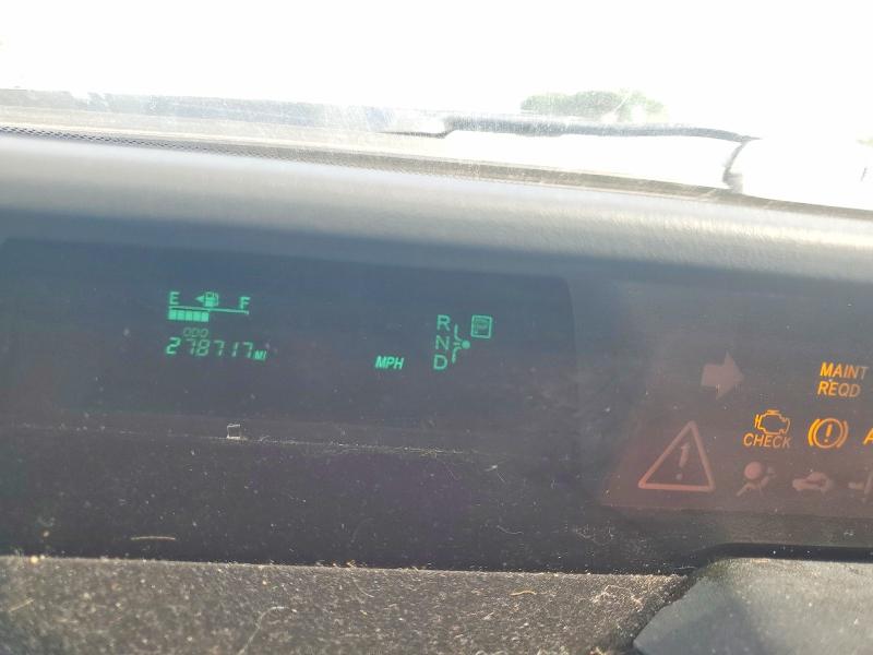 Photo 9 from auction – 2005 TOYOTA PRIUS with VIN JTDKB20U653099981