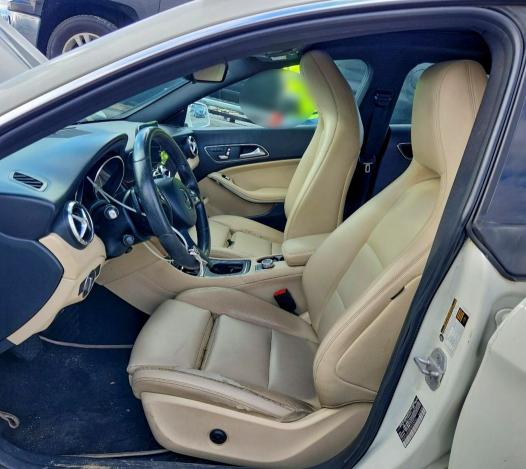 Photo 7 from auction – 2018 MERCEDES-BENZ CLA with VIN WDDSJ4EB8JN593043