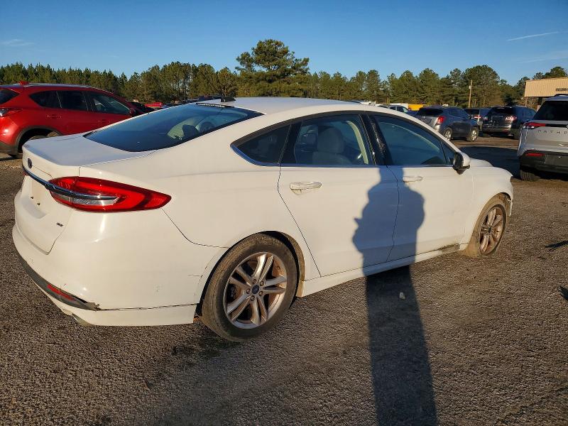 Photo 3 from auction – 2018 FORD FUSION SE with VIN 3FA6P0H76JR133568