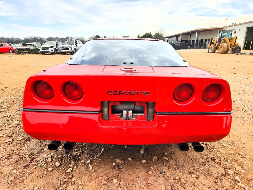 Photo 6 from auction – 1985 CHEVROLET CORVETTE with VIN 1G1YY0782F5134746