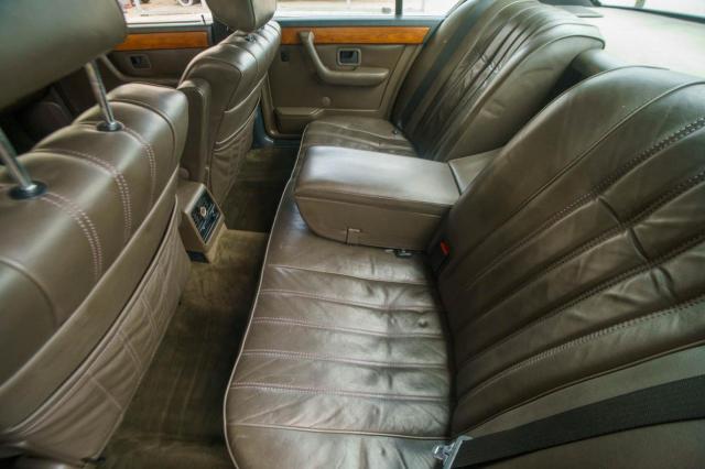 Photo 6 from auction – 1984 BMW 733 I AUTO with VIN WBAFF8407E9281344