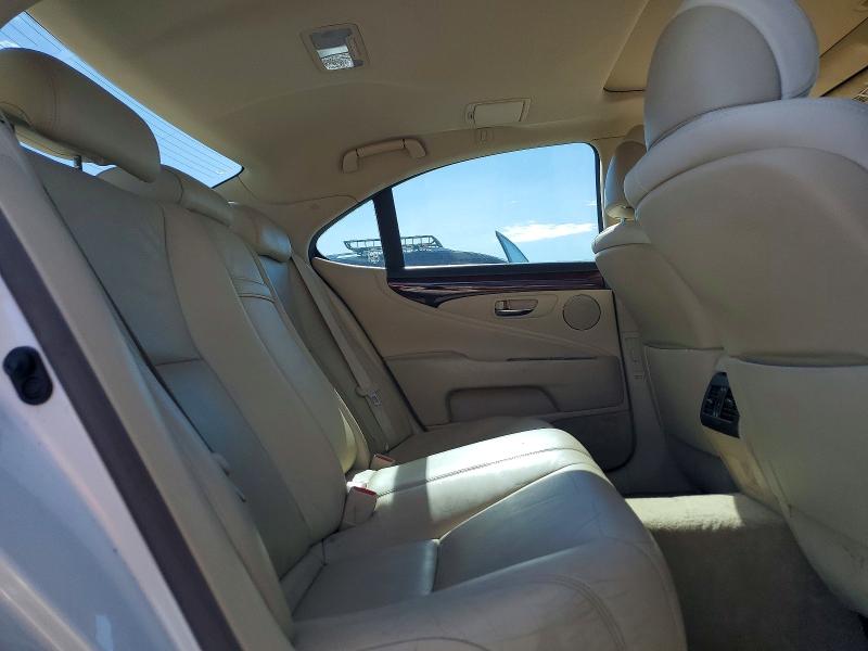 Photo 10 from auction – 2010 LEXUS LS 460 with VIN JTHBL5EF5A5095734