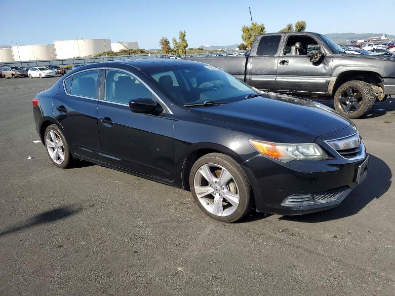 Photo 4 from auction – 2014 ACURA ILX 20 with VIN 19VDE1F35EE003722