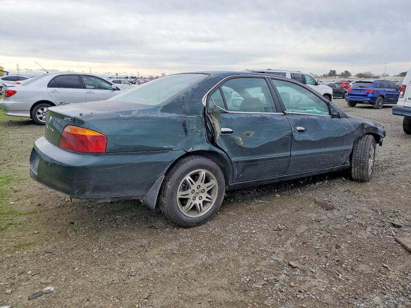 Photo 3 from auction – 2000 ACURA 3.2TL with VIN 19UUA5663YA017275
