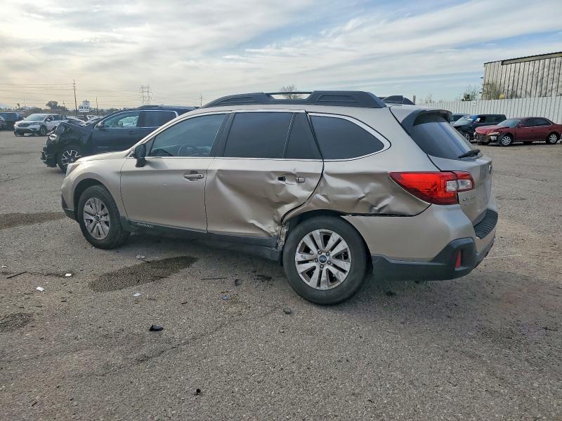 Photo 2 from auction – 2018 SUBARU OUTBACK 2. with VIN 4S4BSAFC1J3207289