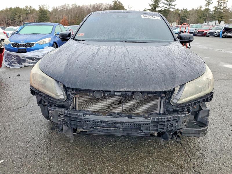 Photo 5 from auction – 2014 HONDA ACCORD with VIN 1HGCR2F8XEA169022
