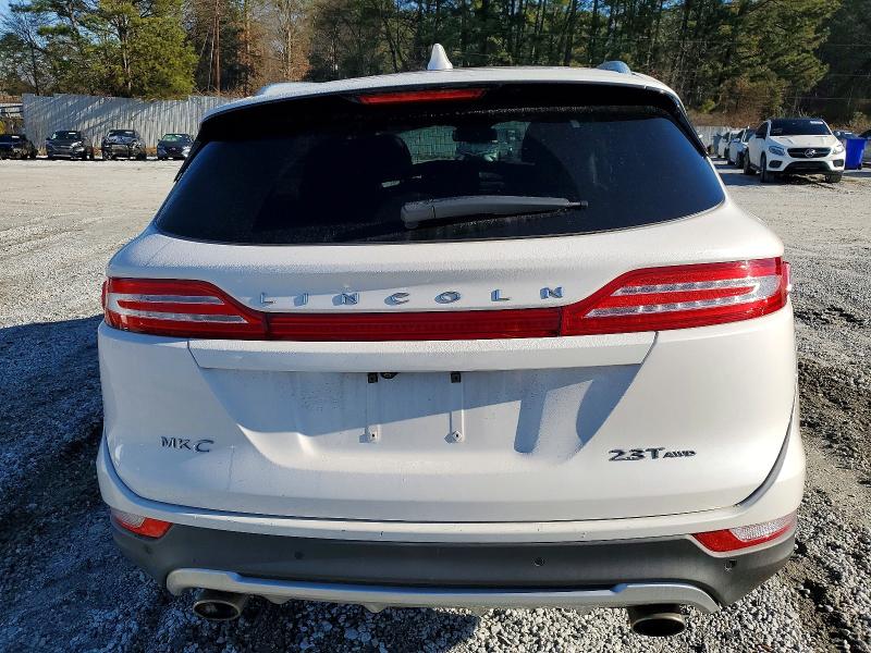 Photo 6 from auction – 2017 LINCOLN MKC RESERV with VIN 5LMTJ3DH6HUL08475