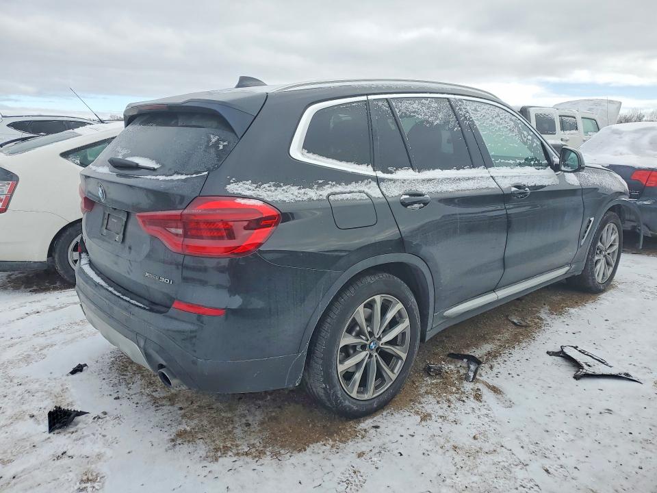 Photo 3 from auction – 2019 BMW X3 XDRIVE3 with VIN 5UXTR9C56KLD96890
