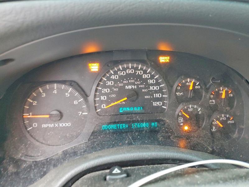 Photo 9 from auction – 2004 CHEVROLET TRAILBLAZR with VIN 1GNET16P146159997
