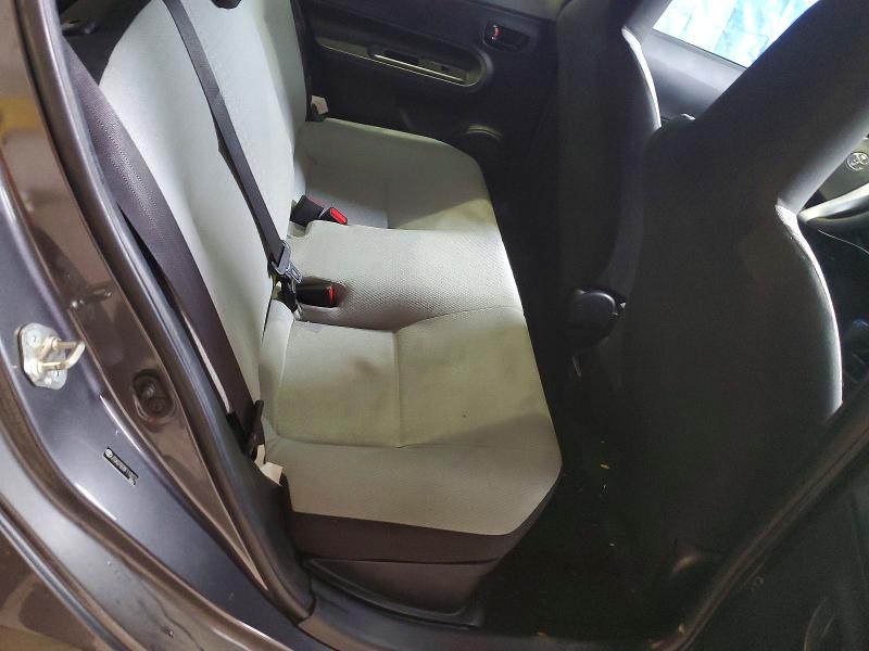 Photo 10 from auction – 2015 TOYOTA PRIUS C with VIN JTDKDTB38F1100274