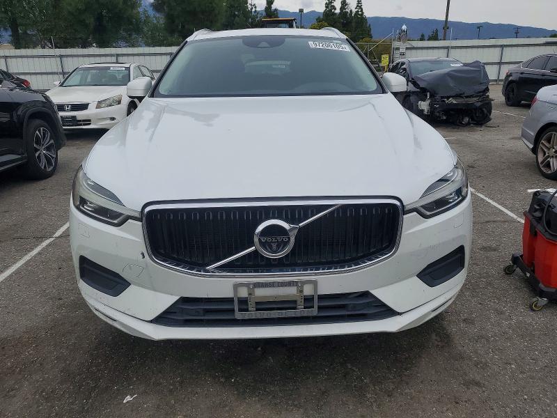 Photo 5 from auction – 2018 VOLVO XC60 T5 MO with VIN YV4102RK7J1018296