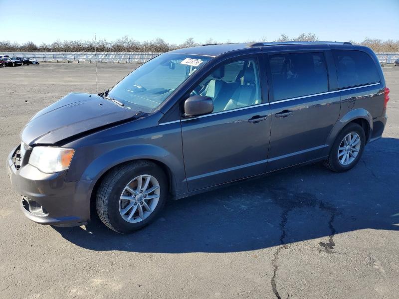 DODGE GRAND CARA 2018 with VIN 2C4RDGCG6JR326941 - Photo from auction