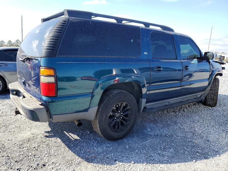 Photo 3 from auction – 2005 CHEVROLET SUBURBAN with VIN 3GNFK16Z85G215698