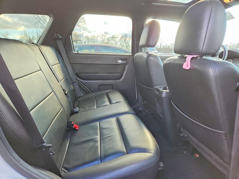 Фото 11 с аукциона – 2011 FORD ESCAPE LIM с VIN 1FMCU0EG8BKB97140