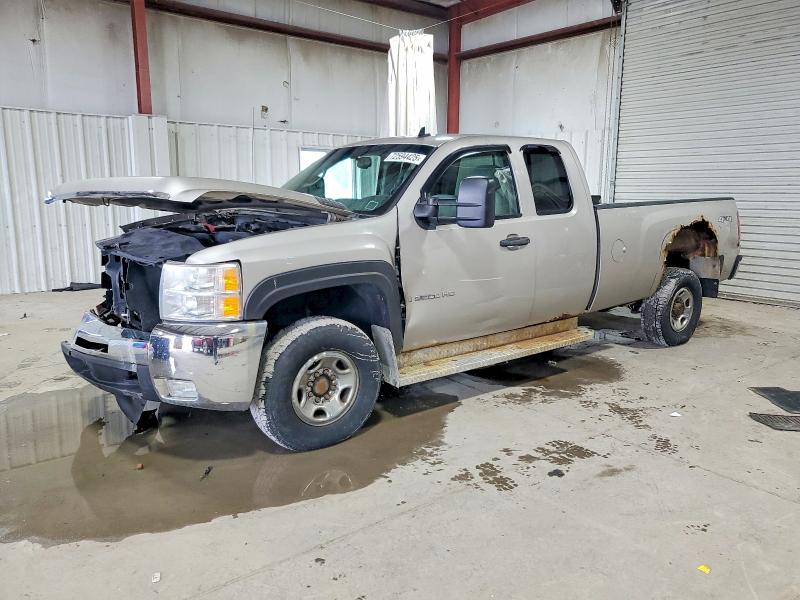 CHEVROLET SILVERADO 2008 with VIN 1GCHK29K48E169515 - Photo from auction