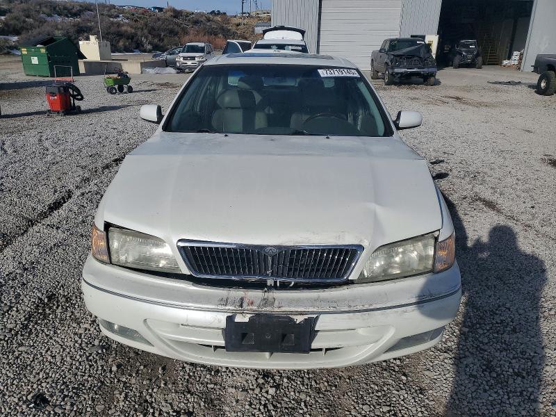Photo 5 from auction – 1999 INFINITI I30 with VIN JNKCA21A3XT775736
