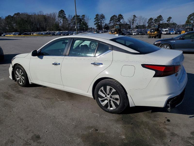 Photo 2 from auction – 2020 NISSAN ALTIMA with VIN 1N4BL4BV3LC225859