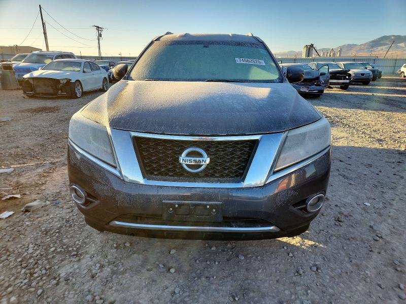 Photo 5 from auction – 2014 NISSAN PATHFINDER with VIN 5N1AR2MMXEC685290