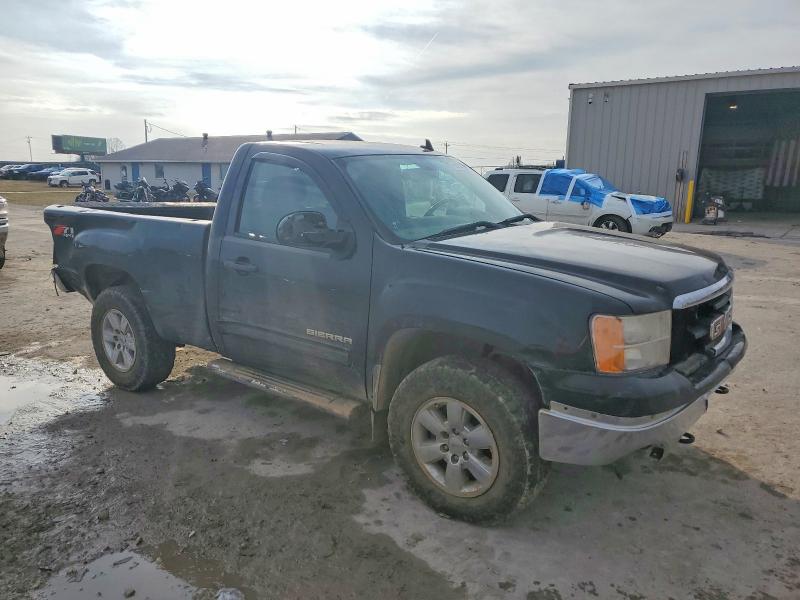 Photo 4 from auction – 2011 GMC SIERRA with VIN 1GTN2VE03BZ428004