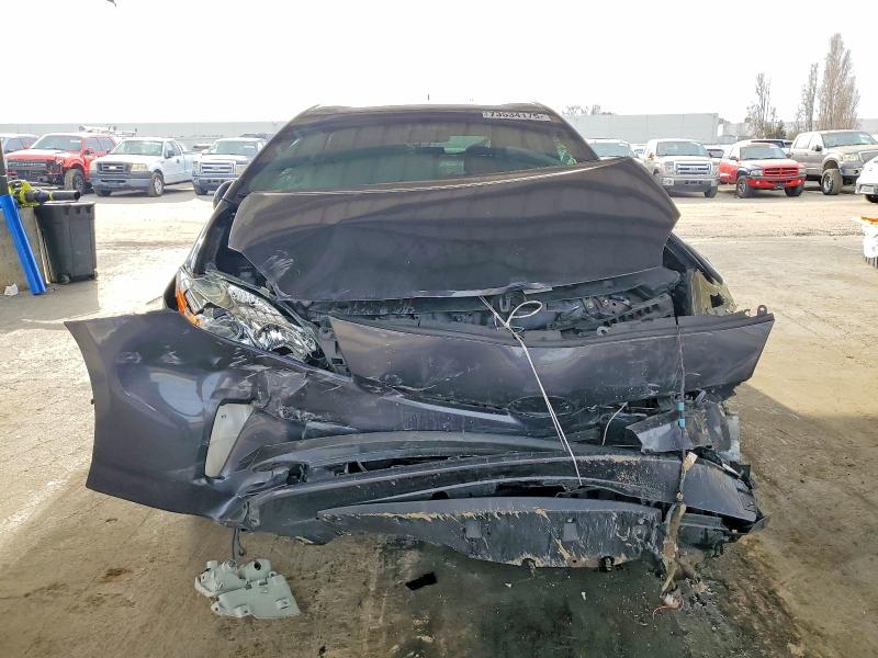Photo 5 from auction – 2015 TOYOTA PRIUS with VIN JTDKN3DUXF0446402