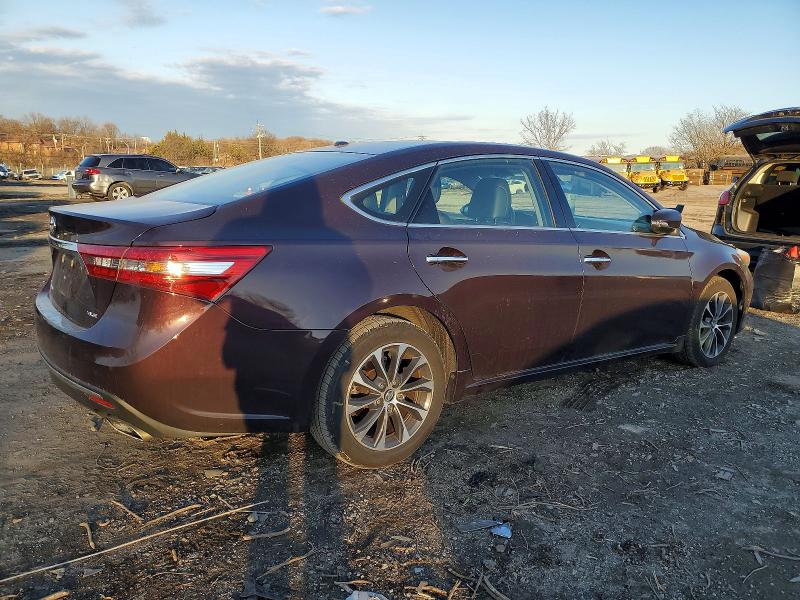 Photo 3 from auction – 2018 TOYOTA AVALON with VIN 4T1BK1EB0JU284819
