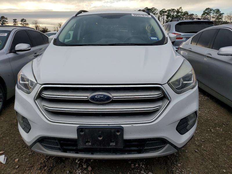 Photo 5 from auction – 2018 FORD ESCAPE with VIN 1FMCU9HD8JUD59602