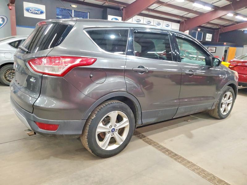 Photo 3 from auction – 2016 FORD ESCAPE SE with VIN 1FMCU9GX5GUC13212