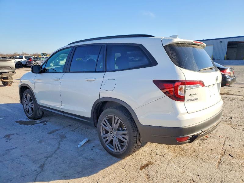 Photo 2 from auction – 2022 HONDA PILOT SPOR with VIN 5FNYF6H3XNB049606