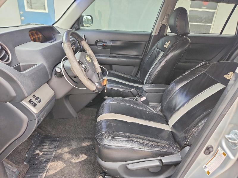 Photo 7 from auction – 2008 TOYOTA SCION XB with VIN JTLKE50E881003290