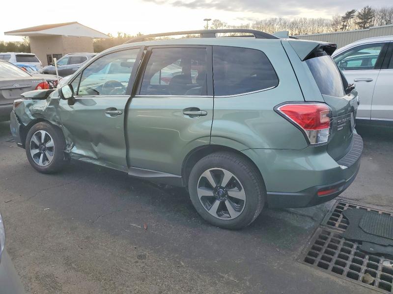 Photo 2 from auction – 2018 SUBARU FORESTER 2 with VIN JF2SJARC9JH436956
