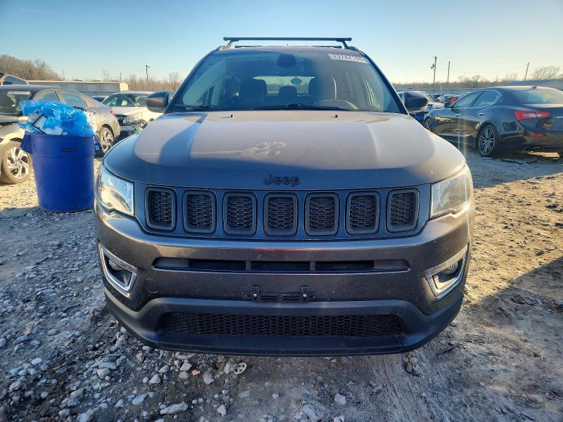 Photo 5 from auction – 2018 JEEP COMPASS with VIN 3C4NJDCB9JT349086