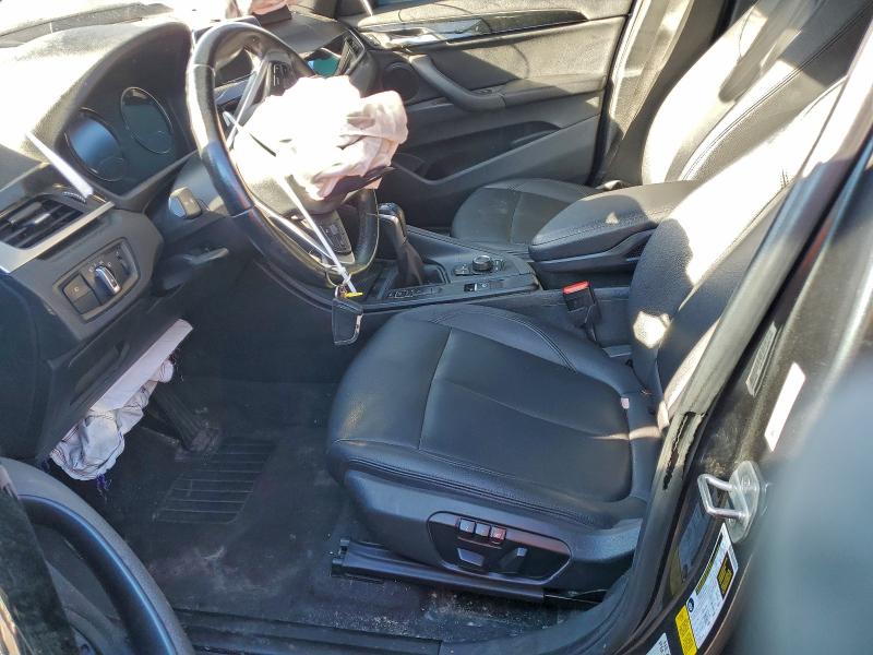 Photo 7 from auction – 2018 BMW X1 with VIN WBXHU7C38J5L09518