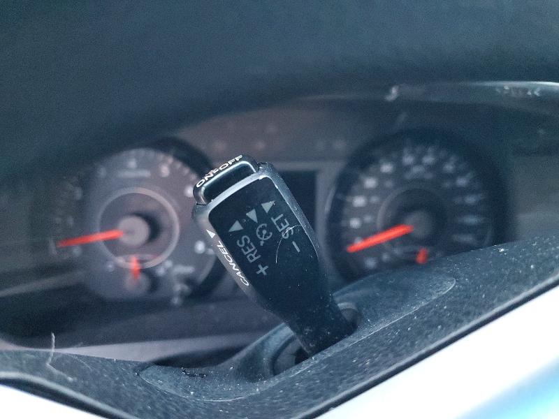 Photo 9 from auction – 2015 TOYOTA SIENNA with VIN 5TDZK3DC7FS643264