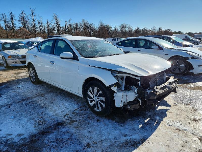Photo 4 from auction – 2020 NISSAN ALTIMA with VIN 1N4BL4BV8LC182071