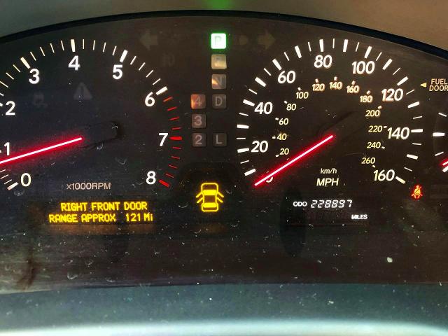 Photo 8 from auction – 2001 LEXUS LS 430 with VIN JTHBN30F410011728