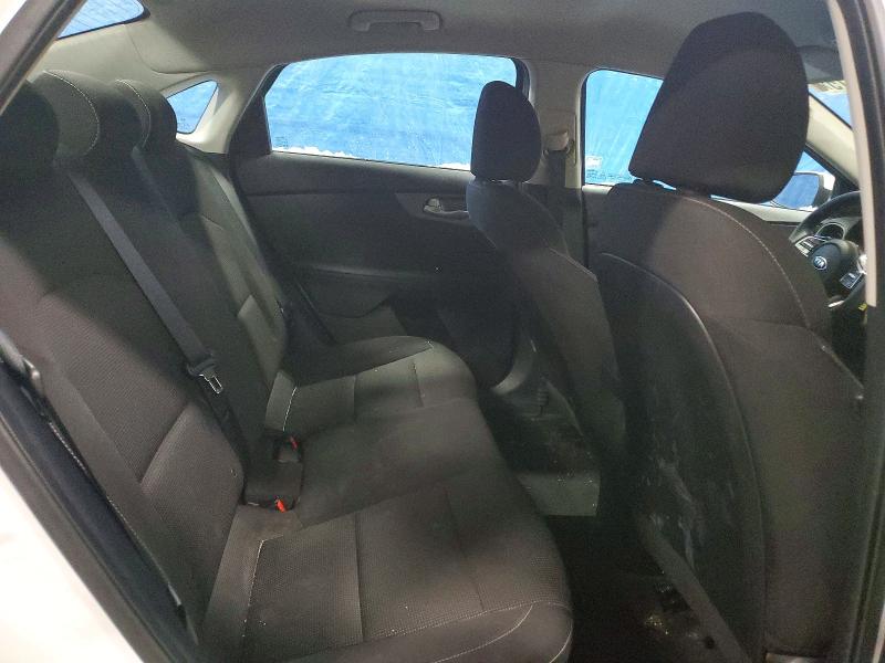 Photo 10 from auction – 2019 KIA FORTE FE with VIN 3KPF24AD5KE014595