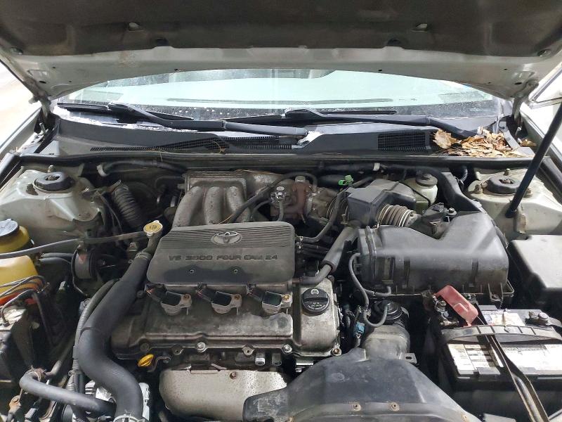 Photo 11 from auction – 2003 TOYOTA CAMRY LE with VIN JTDBF30K930102203