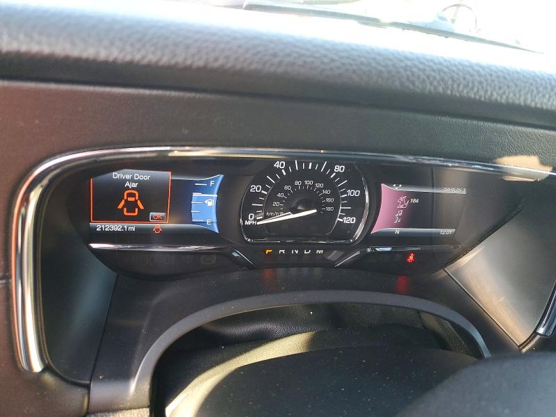 Photo 9 from auction – 2017 LINCOLN NAVIGATOR with VIN 5LMJJ3HT1HEL08965