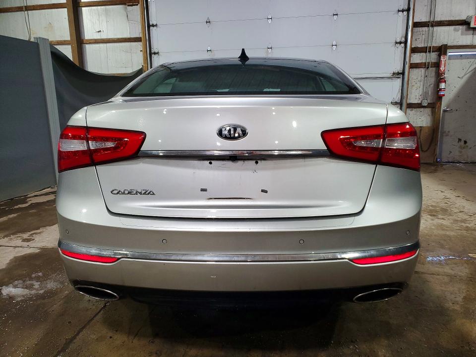 Photo 6 from auction – 2014 KIA CADENZA PR with VIN KNALN4D76E5129607