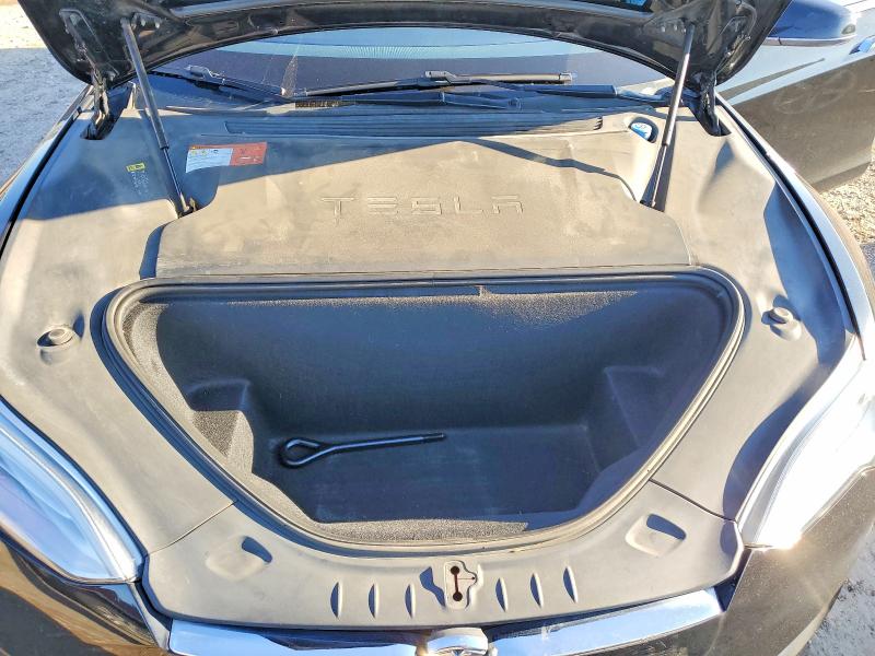 Photo 11 from auction – 2017 TESLA MODEL S with VIN 5YJSA1E28HF229870
